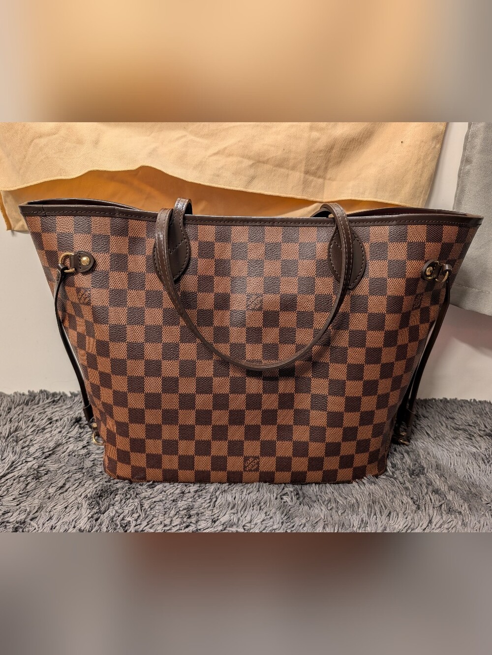 Authentic Louis Vuitton Neverful - Picture 9 of 12